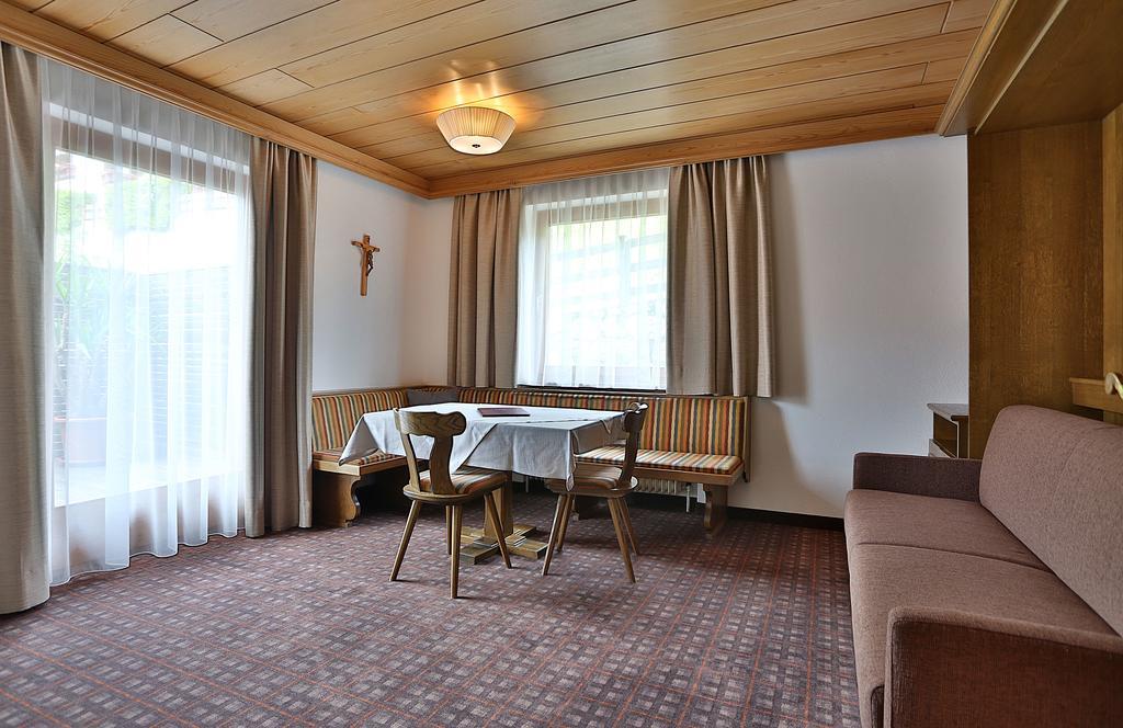 Hotel Panoramahotel Fliesserhof 3*